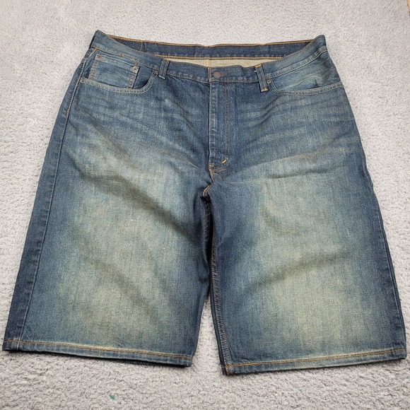 Levi's 569 Men's W40 Denim Shorts Blue Loose Fit Distressed Casual - Picture 1 of 10
